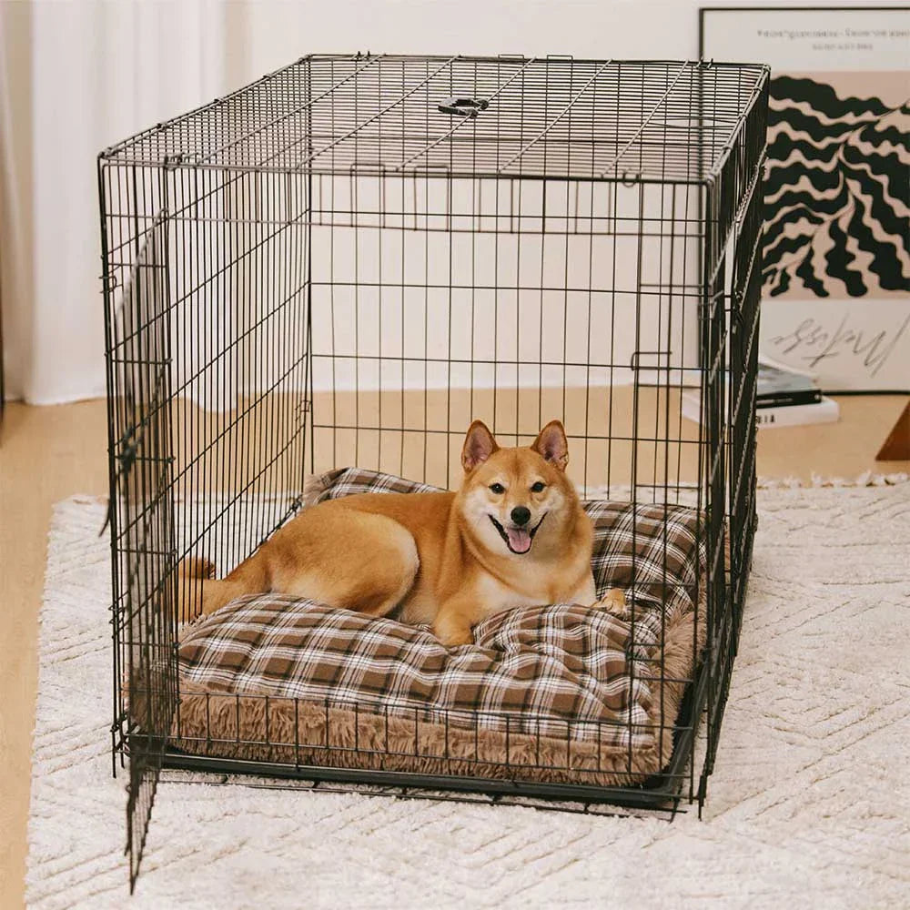 Tapis en peluche réversible à motif carreaux pour chien