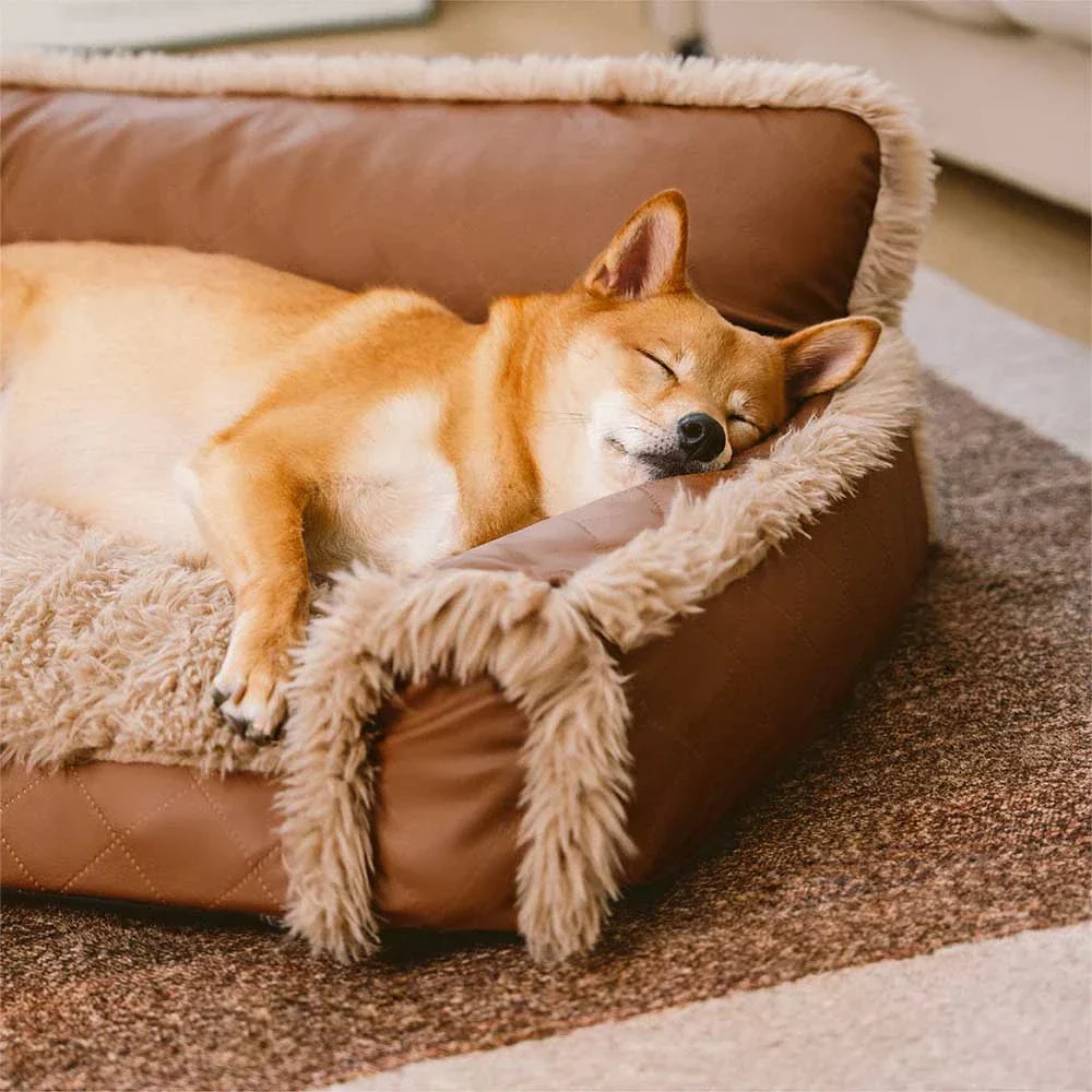 Lit orthopédique pour chien en cuir synthétique et mousse amovible avec peluche - WarmRest