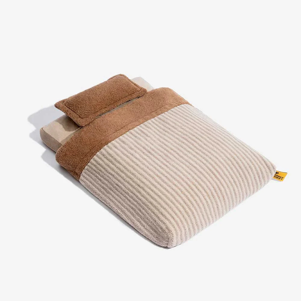 Lit orthopédique pour chien couvert en peluche rayée avec oreiller - FluffyWarm