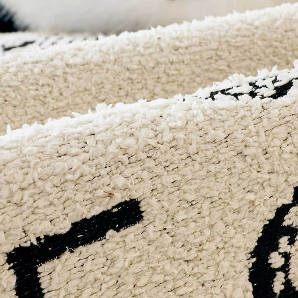 Housse de canapé en peluche épaisse et douce avec bords ondulés irréguliers