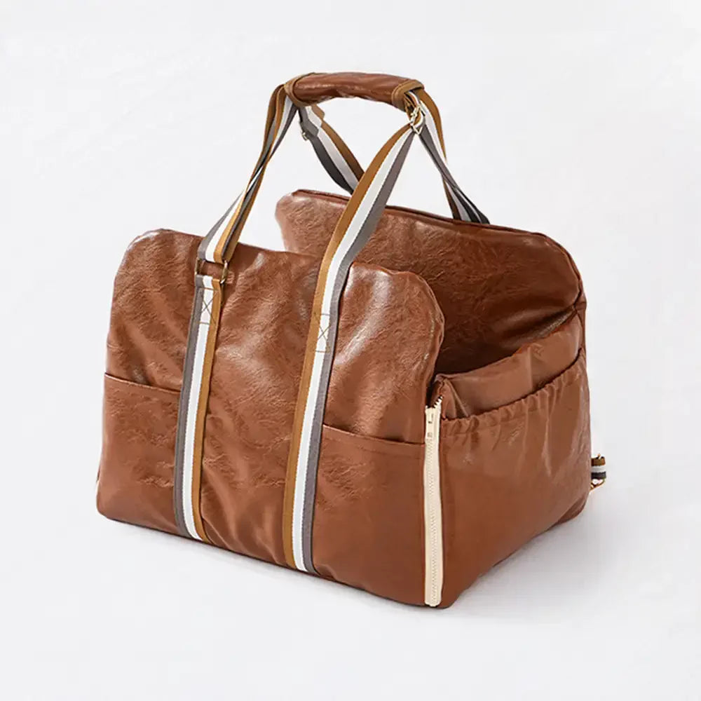 Siège pour animaux de compagnie et transporter de voiture en cuir artificiel deluxe, console centrale de sécurité 3-en-1.