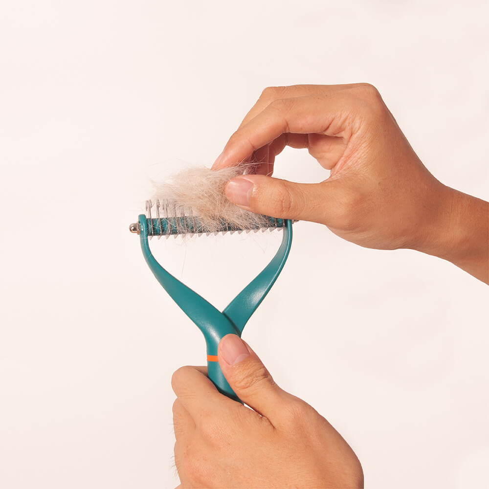 Peigne démêlant sécurisé pour animaux avec lames double face-Exclusif app