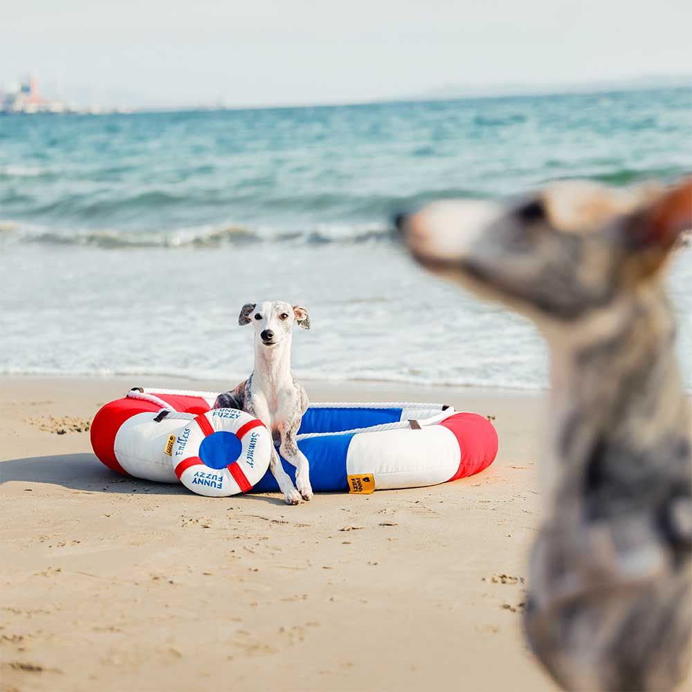 Lit pour animal en forme de bateau imperméable et rafraîchissant avec oreiller – Chill Raft