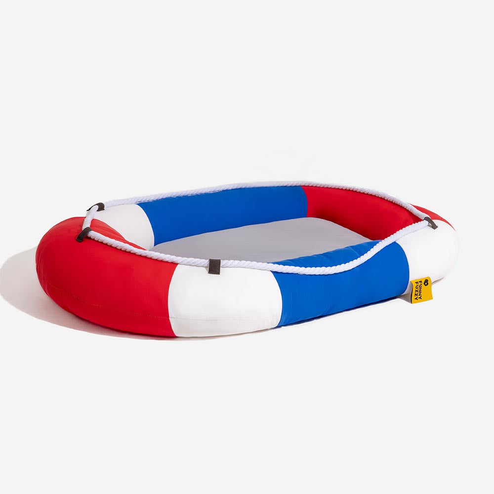 Lit pour animal en forme de bateau imperméable et rafraîchissant avec oreiller – Chill Raft