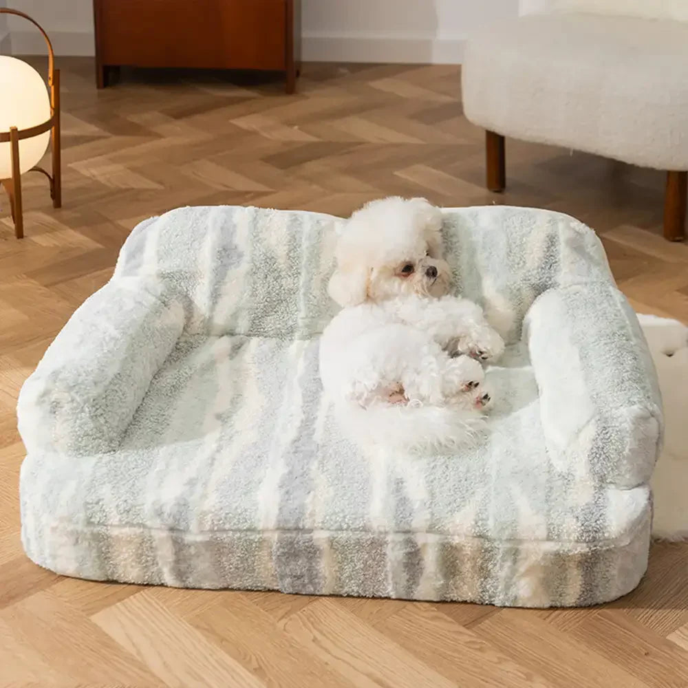 Lit chien douillet protection épines fausse laine d’agneau effet noué tendance